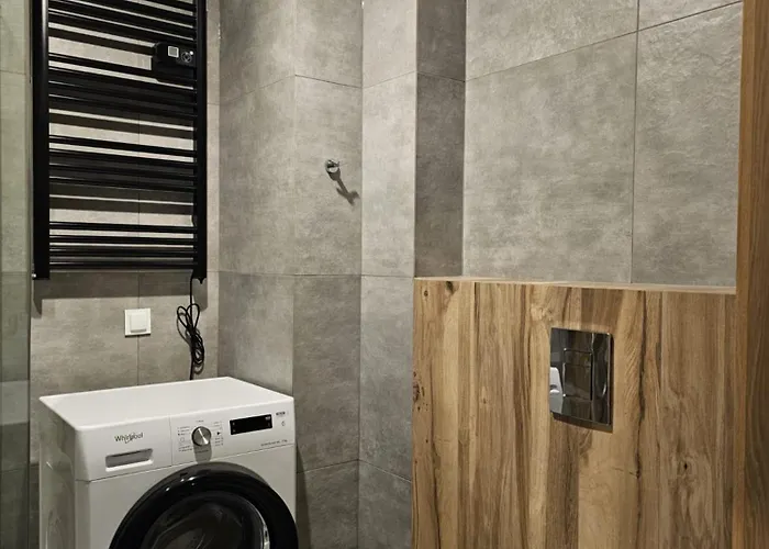 شقة Widokowy - Z Darmowym Parkingiem I Balkonem Z Widokiem Na Stok- Bestrooms شتوروك